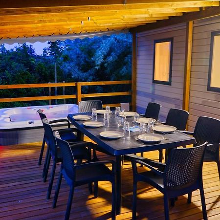 Camping Resort Les Champs Blancs アグド エクステリア 写真