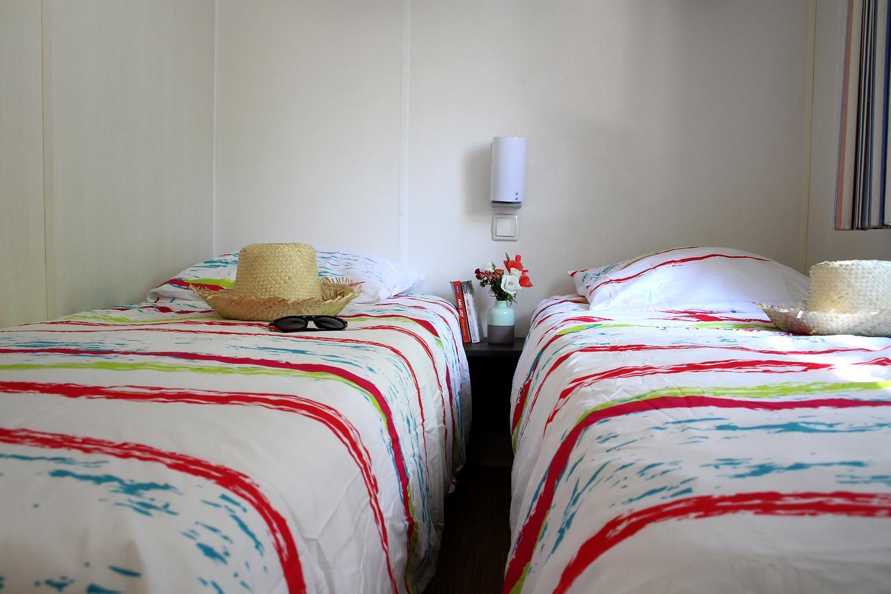 Camping Resort Les Champs Blancs アグド エクステリア 写真