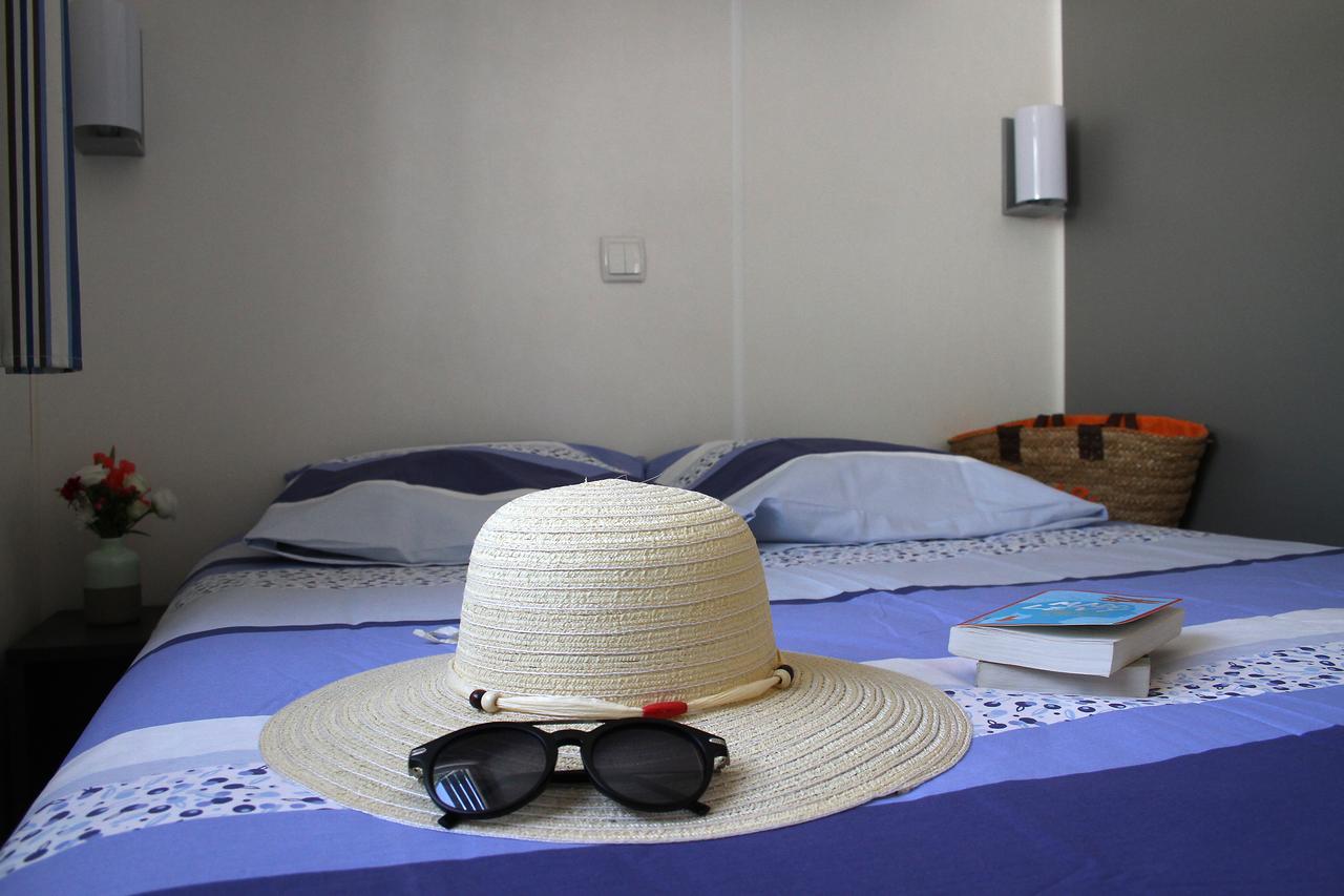 Camping Resort Les Champs Blancs アグド エクステリア 写真