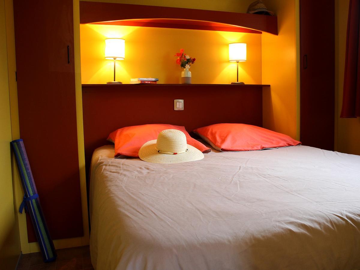Camping Resort Les Champs Blancs アグド エクステリア 写真