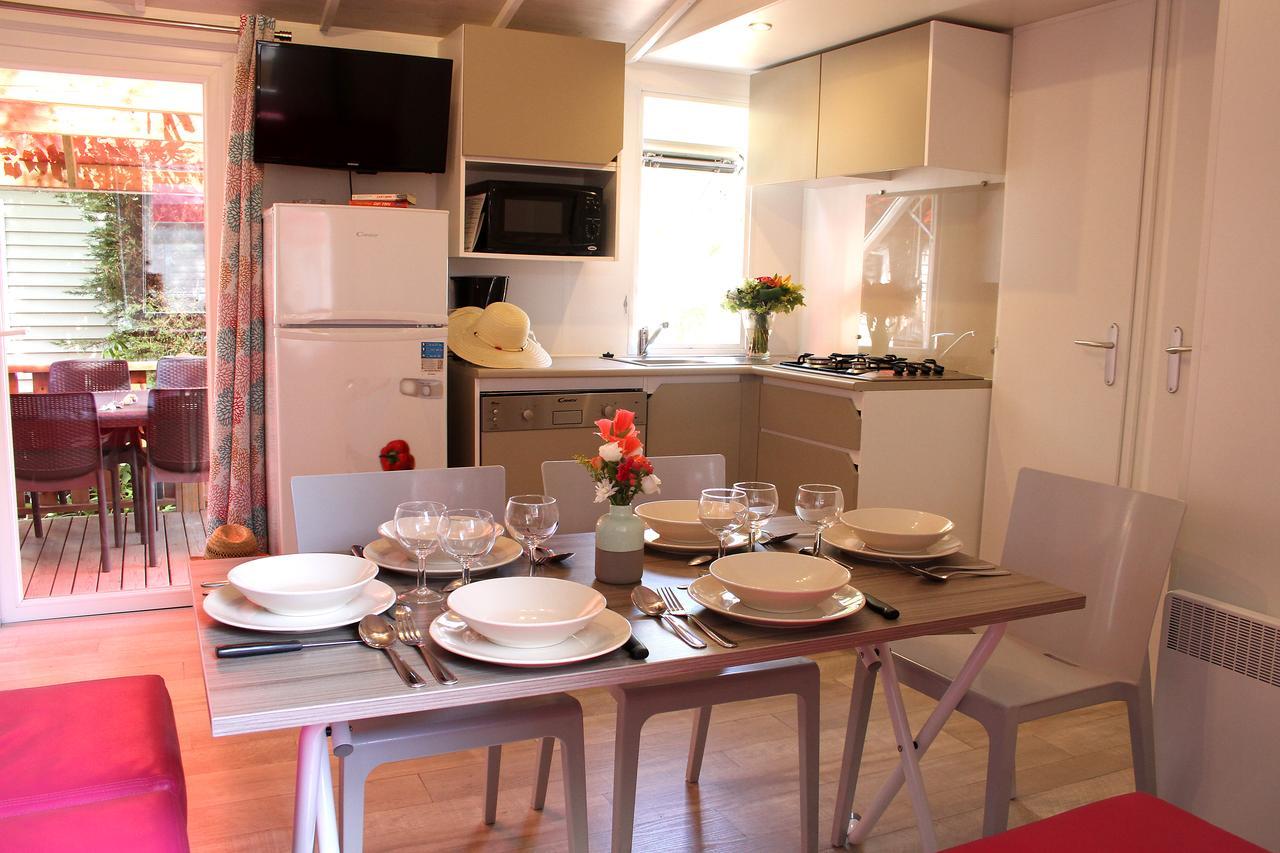 Camping Resort Les Champs Blancs アグド エクステリア 写真