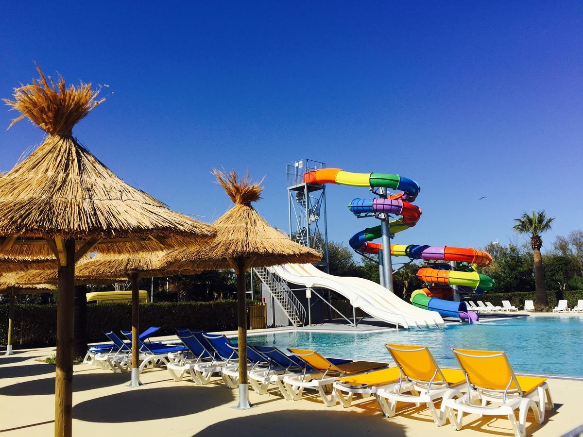Camping Resort Les Champs Blancs アグド エクステリア 写真